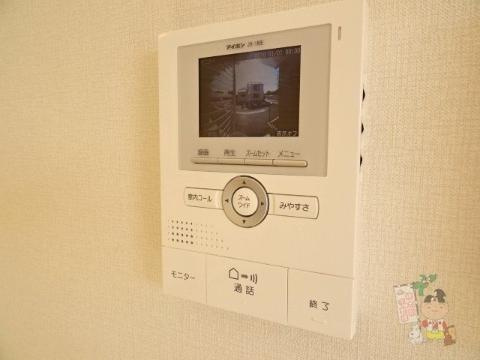 ソレイユ弐番館のセキュリティ|カメラ付インターホン