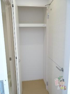 ソレイユ弐番館の収納|クローゼット