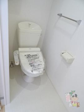 ソレイユ弐番館のトイレ|シャワー付トイレ
