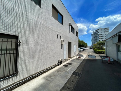 【駐車場】 | ローヤルシティ鴨居壱番館 | お客様用駐車場もありますので急な来客にも対応できます。