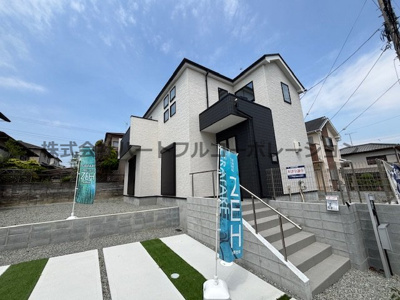 【外観】 | 神戸市西区桜が丘東町4丁目　新築戸建　仲介手数料無料！ | 外はこのようになっています