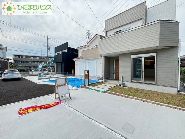 熊谷市箱田7丁目　未入 居住宅　いろどりアイタウン　03の前面道路含む現地写真