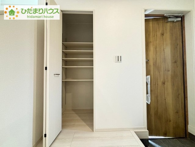 熊谷市箱田7丁目　未入 居住宅　いろどりアイタウン　01の収納