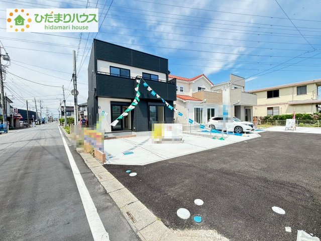 熊谷市箱田7丁目　未入 居住宅　いろどりアイタウン　01の前面道路含む現地写真