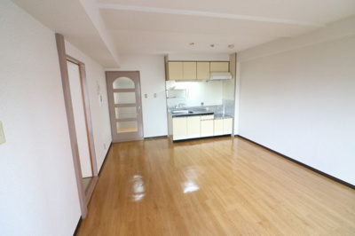 【居間・リビング】 | 鶴見緑地道端マンション