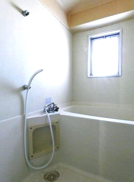 レジデンスカニエの浴室