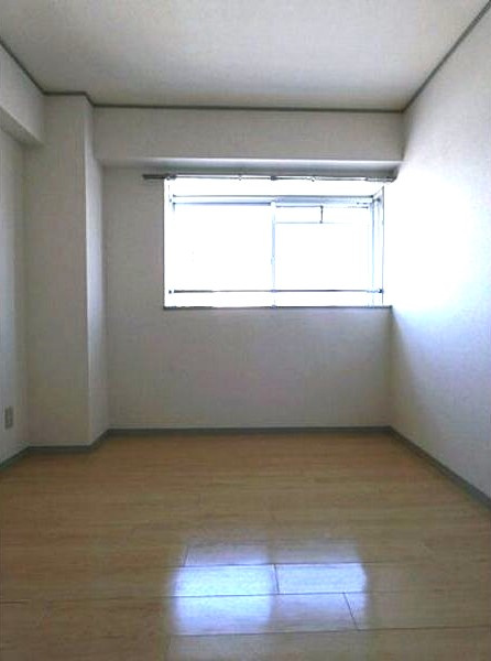 レジデンスカニエの寝室