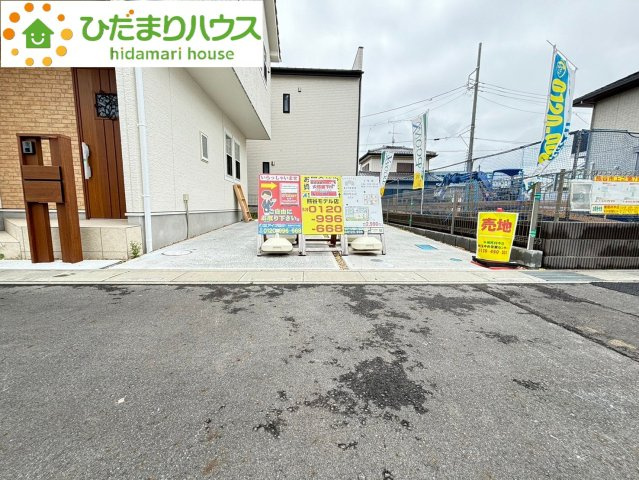 熊谷市上之　中古一戸建て　P4　いろどりアイタウン　01の駐車場