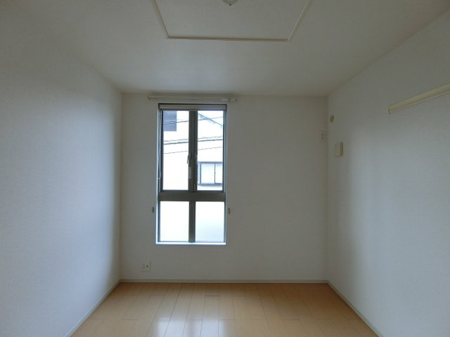 ソヴール　佑の洋室