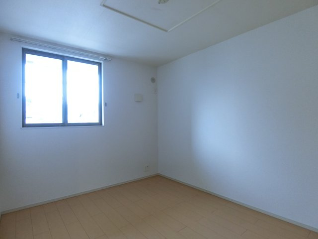 ソヴール　佑の洋室