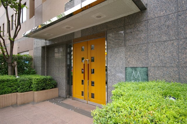 【エントランス】