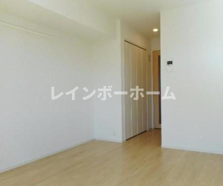 アルバUの内装