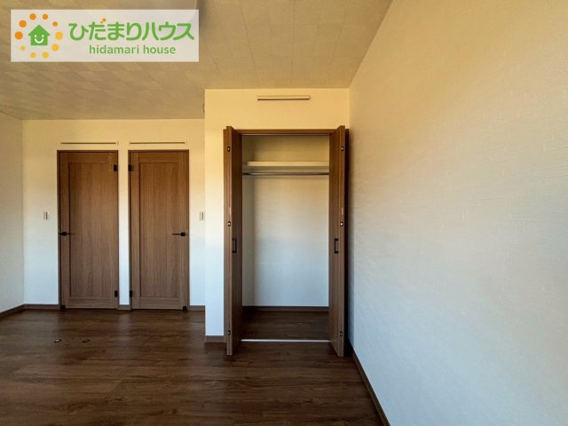 日立市久慈町５丁目　新築戸建の収納|お洋服の多い女性に人気！収納力の高いクローゼット付☆彡