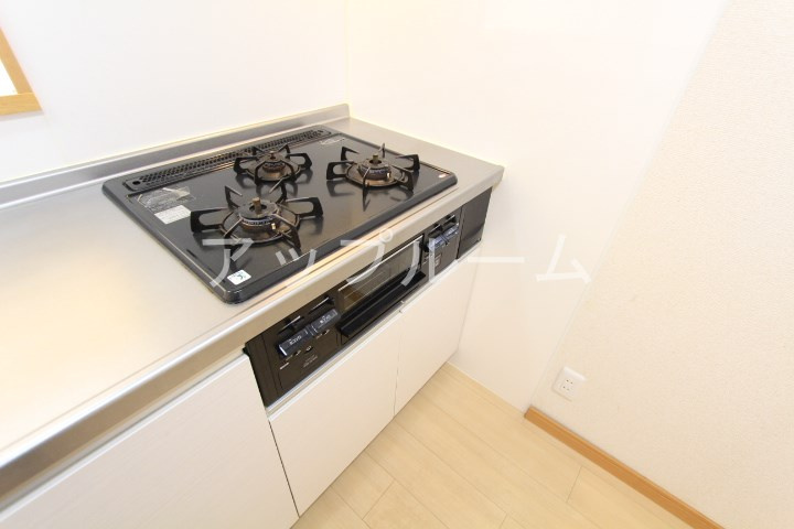 春日井市西本町２丁目の賃貸マンションのキッチン