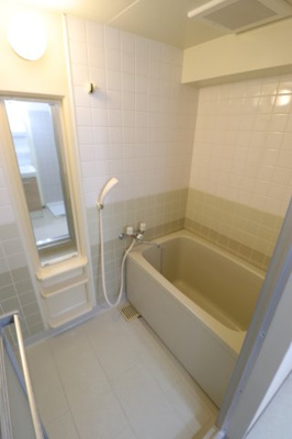 【浴室】 | リベルテアミューザー