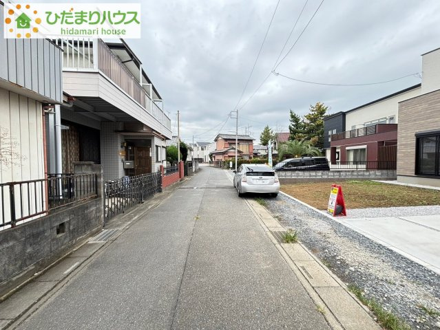 熊谷市石原　第6期　一戸建て　クライン　01の前面道路含む現地写真|前面道路5.9ｍ！
お車の駐車もしやすいです♪