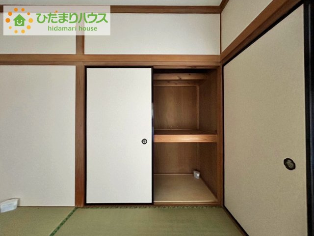 高萩市大字安良川　中古戸建の収納|"和室にも大容量のクローゼット完備！
お布団やお子様のおもちゃなどがスッキリ収納できますね(^^♪"