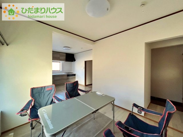 高萩市大字安良川　中古戸建の内装|お掃除しやすく、清潔感を保てるのでダニも発生しにくいフローリング♪