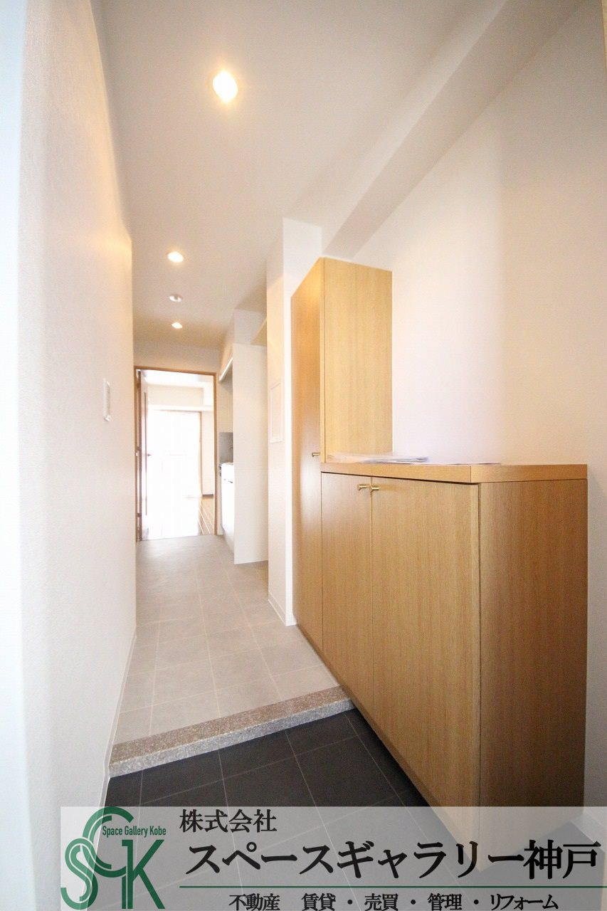 神戸アスタカレッジハイツの玄関|※お部屋により仕様が異なる可能性があります。