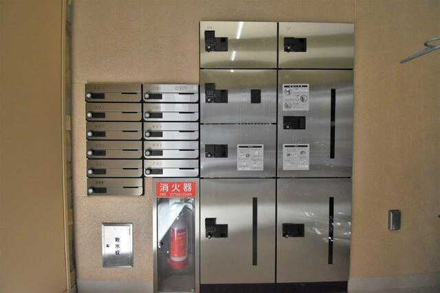 Ｌｉｖｅ　Ｆｌａｔ茅場町のその他共用部分|メールボックス、宅配ボックス 