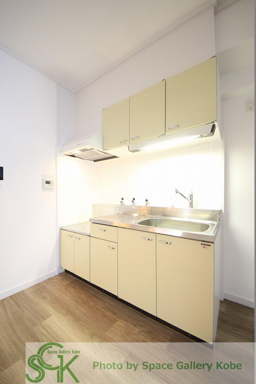 入江第二のキッチン|※お部屋により仕様が異なる場合があります。