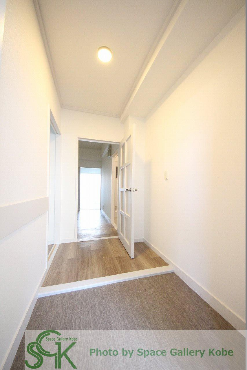 入江第二の玄関|※お部屋により仕様が異なる場合があります。