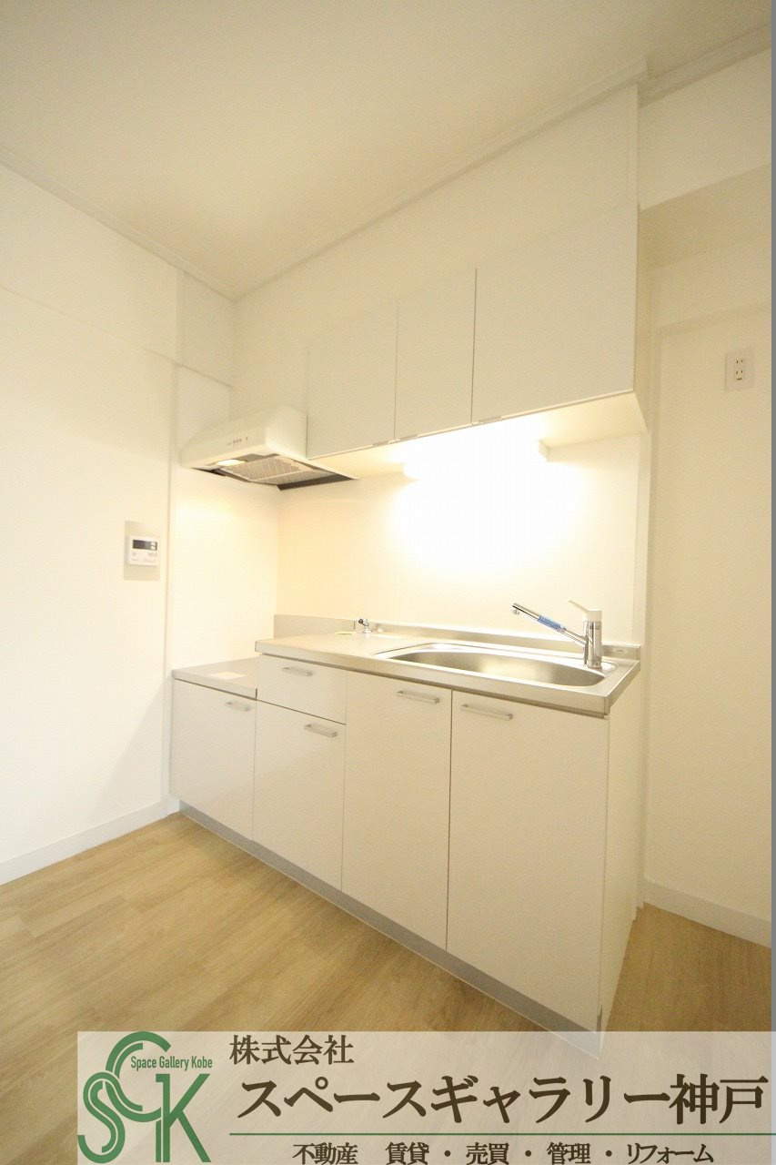 入江第二のキッチン|※お部屋により仕様が異なる場合があります。