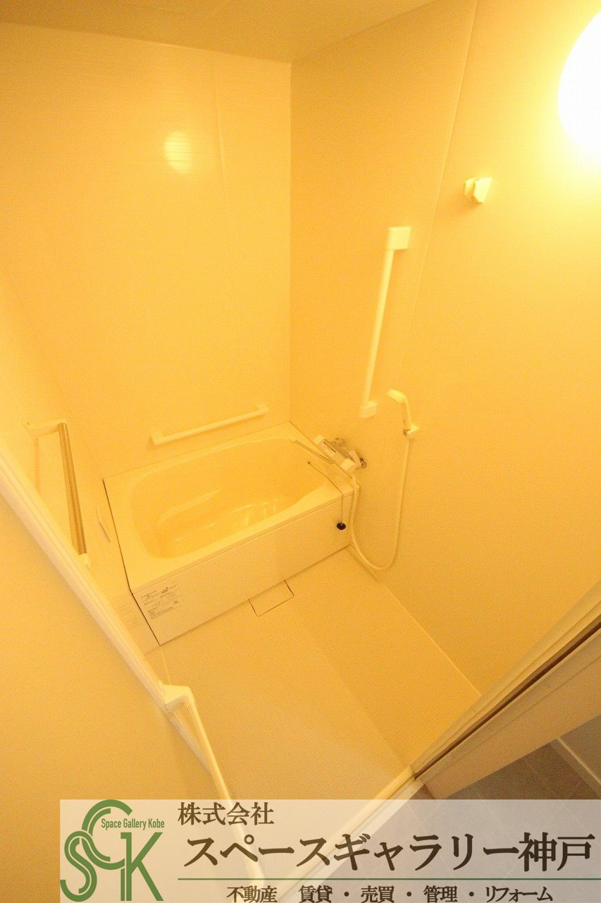 入江第二の浴室|※お部屋により仕様が異なる場合があります。