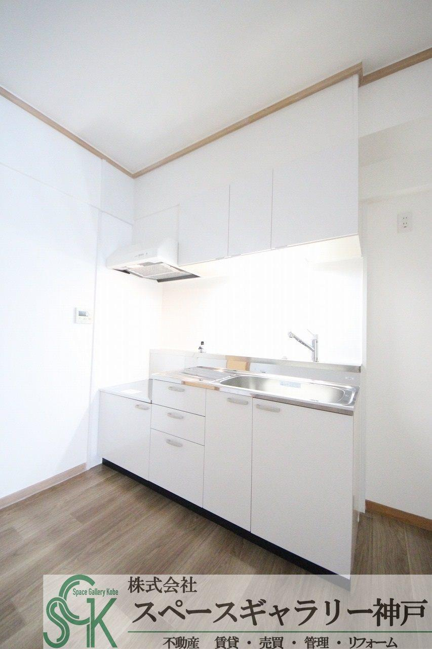 入江第二のキッチン|※お部屋により仕様が異なる場合があります。