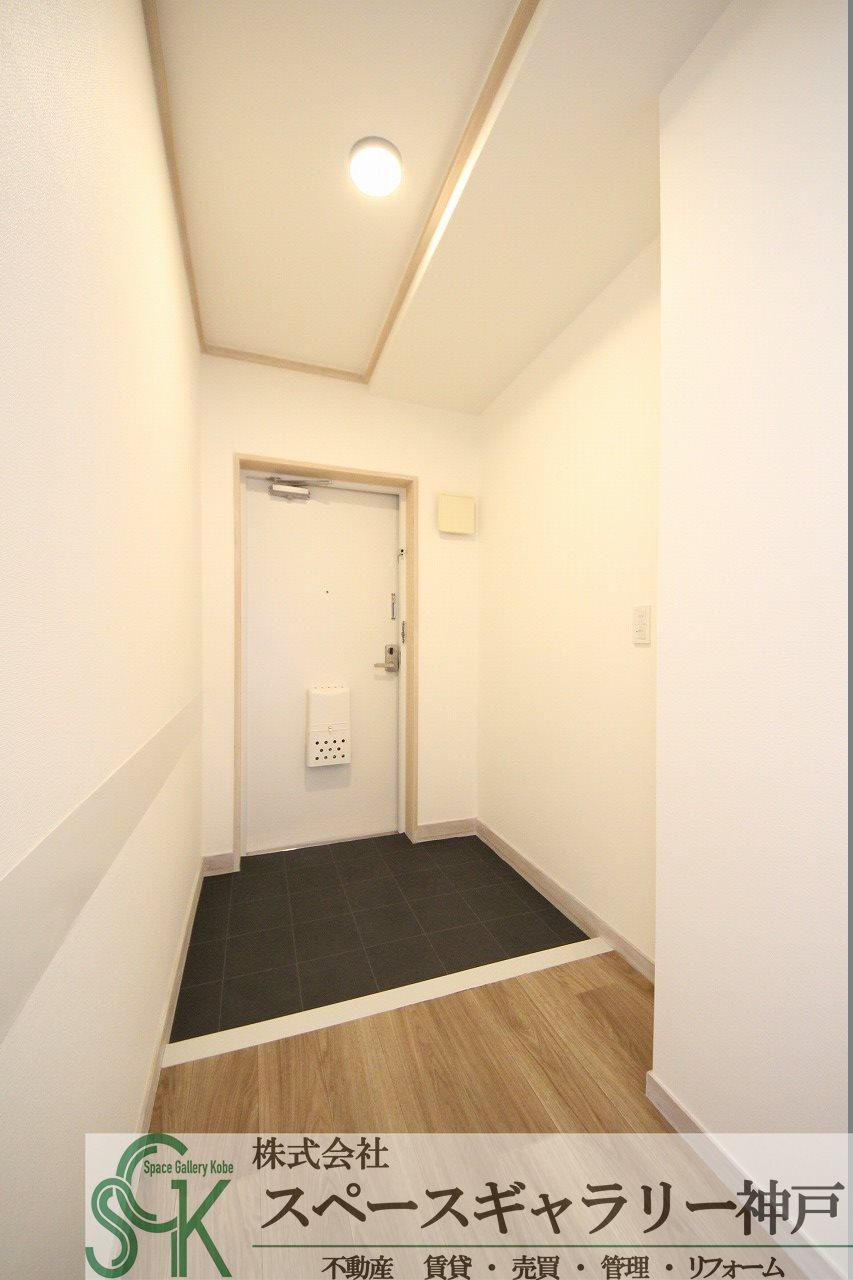 入江第二の玄関|※お部屋により仕様が異なる場合があります。