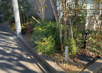 【庭】 | デュオセーヌ緑山 | 物件によっては、入居者が個人的に使用できる専用庭がついているものもあります。また、住宅の中にある土間の部分を庭と呼ぶこともあります。庭の用途は住む人によって変わり、それによってデザインもさまざまです。