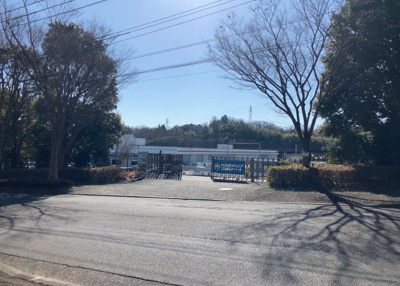 【展望】 | デュオセーヌ緑山 | 眺望を気にして物件を探す場合、前面に建物が建っていないか現地で確認しましょう！前面に建物があると景色はもちろん、日当たりや風通しにも影響が出てきます。住んだ時のことを想像しながら現地見学をしましょう。