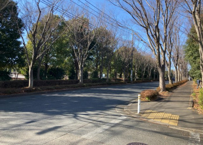 【展望】 | デュオセーヌ緑山 | 景色重視でお家選ぶをするとスーパーが遠い！学校が遠い！など生活をするうえで利便性で困ることもあります。まず一度現地を見学する際に、周辺の施設などがあるかを確認し、暮らし始めた後のことを想像しましょう。