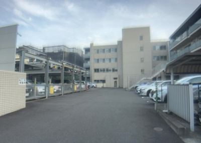 【駐輪場】 | デュオセーヌ緑山 | マンションの駐輪場は、事前に空きがあるか確認を取ると安心です。せっかく入居したのに駐輪スペースがない！なんてことになったら大変ですよね。そこで、内見時や購入前にはまず事前に確認しておくと良いでしょう。