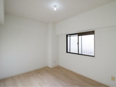 【洋室】 | サンルシェル山科西野