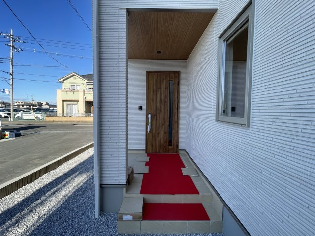 【玄関】 | 深谷市上柴町東3丁目　戸建住宅 | ≪2号棟≫
現地(2025年1月撮影)