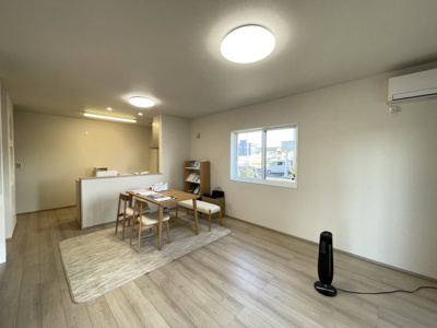 【居間・リビング】 | 深谷市上柴町東3丁目　戸建住宅 | ≪2号棟≫
現地(2025年1月撮影)