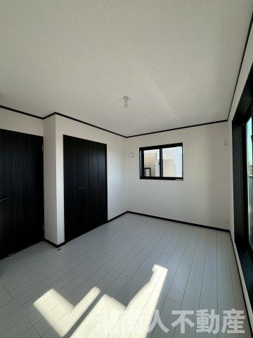 茅ヶ崎市若松町新築戸建ての洋室|スタンダードな洋室です