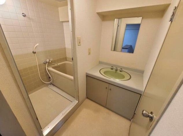 ベルハイツ恋ヶ窪の浴室