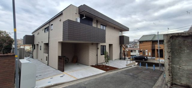 シトラス青葉台のエントランス