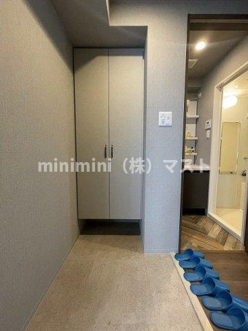 アービングNeo岸里の玄関