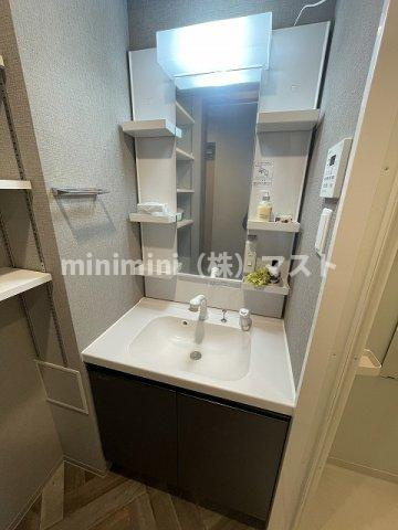 アービングNeo岸里の洗面所