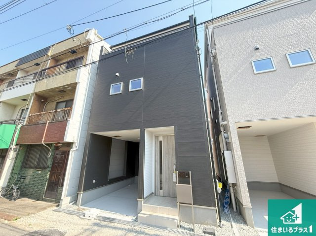 大阪市平野区加美鞍作　新築一戸建ての外観|安心の10年保証！外観を美しく保ち、雨水で汚れを落とします！気になることがありましたら、お気軽にお問い合わせください！