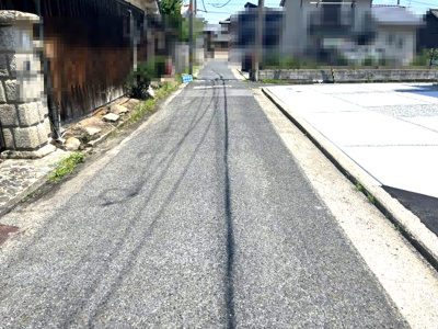【前面道路含む現地写真】 | 北葛城郡広陵町大字笠 全3棟 1号地