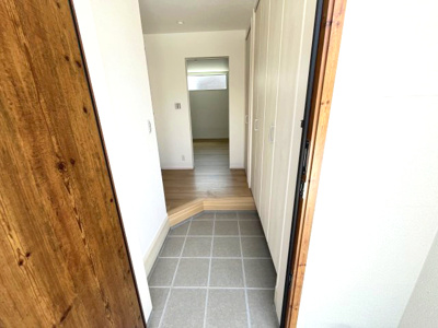 【玄関】 | 北葛城郡広陵町大字笠 全3棟 1号地