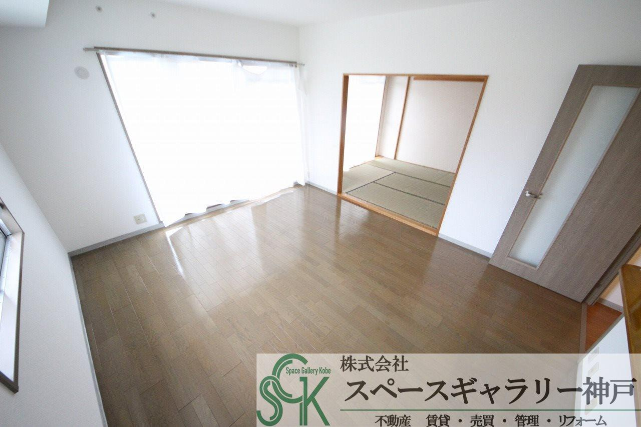井吹東シティコートの居間・リビング|※お部屋により仕様が異なる場合がございます※