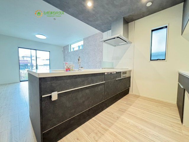 熊谷市銀座　未入 居一戸建て　タマタウン　02のキッチン