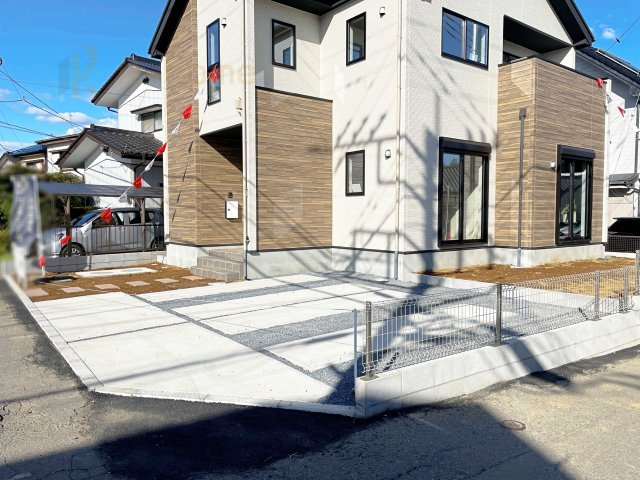 取手市寺田3期　新築戸建て　1号棟の駐車場|カースペースは2台お停めいただけます♪