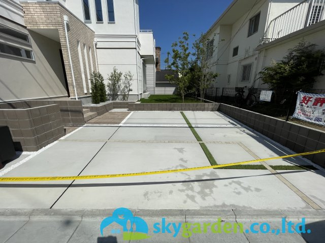 鎌倉市稲村ガ崎5丁目　新築戸建　全1棟1号棟の駐車場|並列２台駐車可