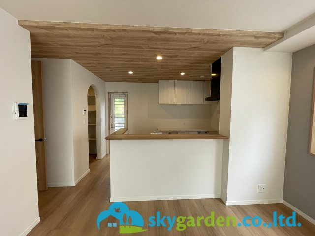 鎌倉市稲村ガ崎5丁目　新築戸建　全1棟1号棟のキッチン|きれいなキッチンです